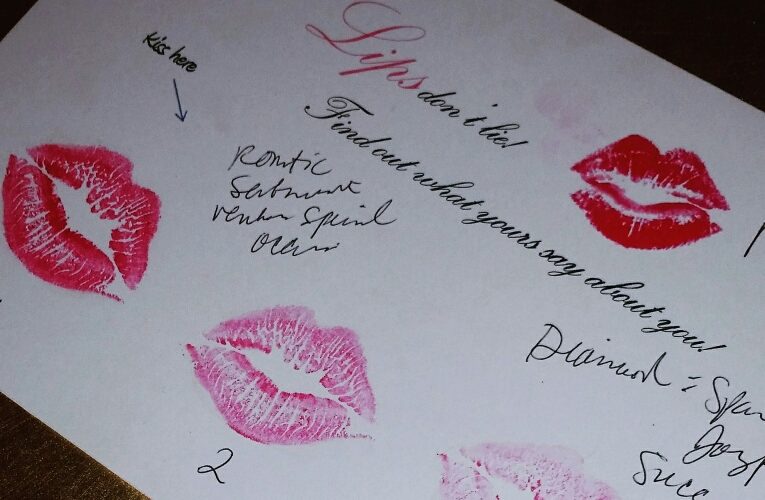 lip print readings with Laura E. West, Certified Lipsologist